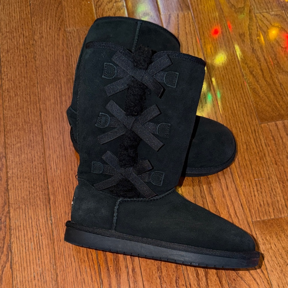 Koolaburra by UGG Black Kids Boots with Bow Detail